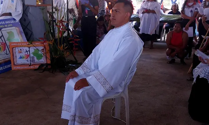 Ordenação de jovem indígena marca o segundo dia do Jubileu dos Povos Indígenas em Roraima