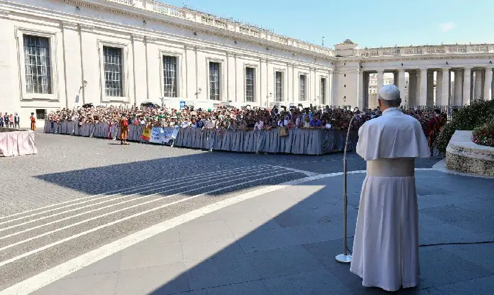Papa diz que seremos sempre filhos amados por Deus, mesmo falhando