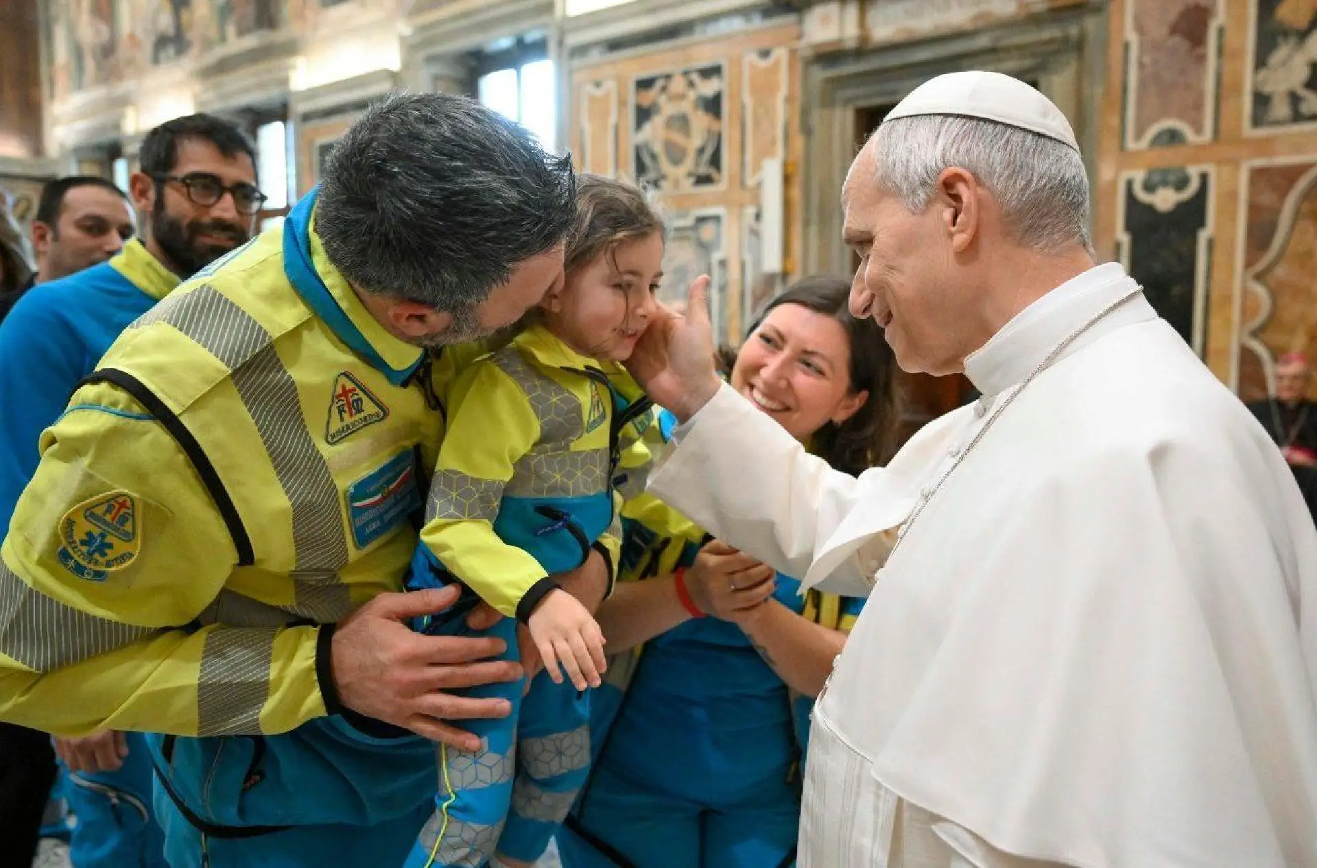 Papa Leão XIV pede espírito de serviço e alerta contra a lógica do poder