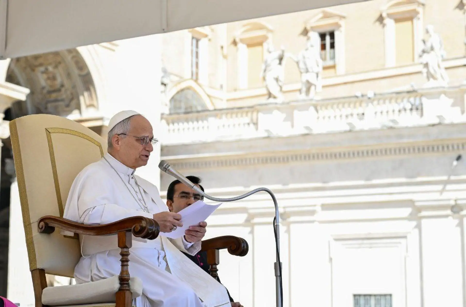 Papa Leão XIV pede paz e chama trégua com Irã de esperança viva