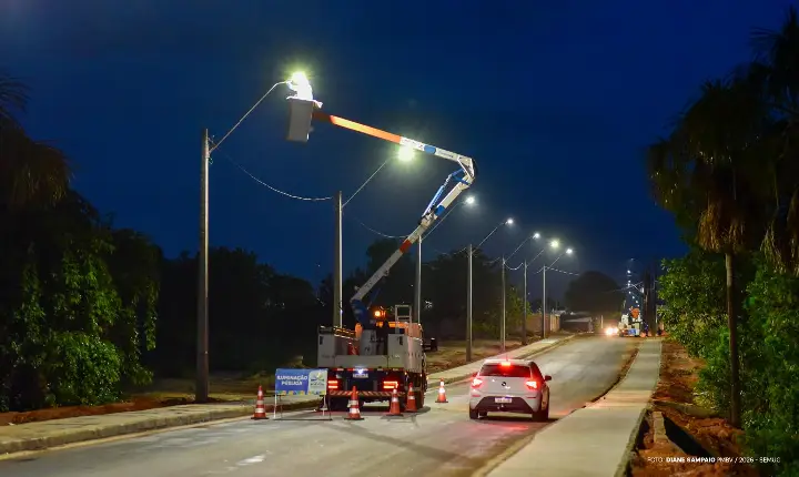 Praça do Mirandinha passa por melhorias e ganha novo acesso iluminado