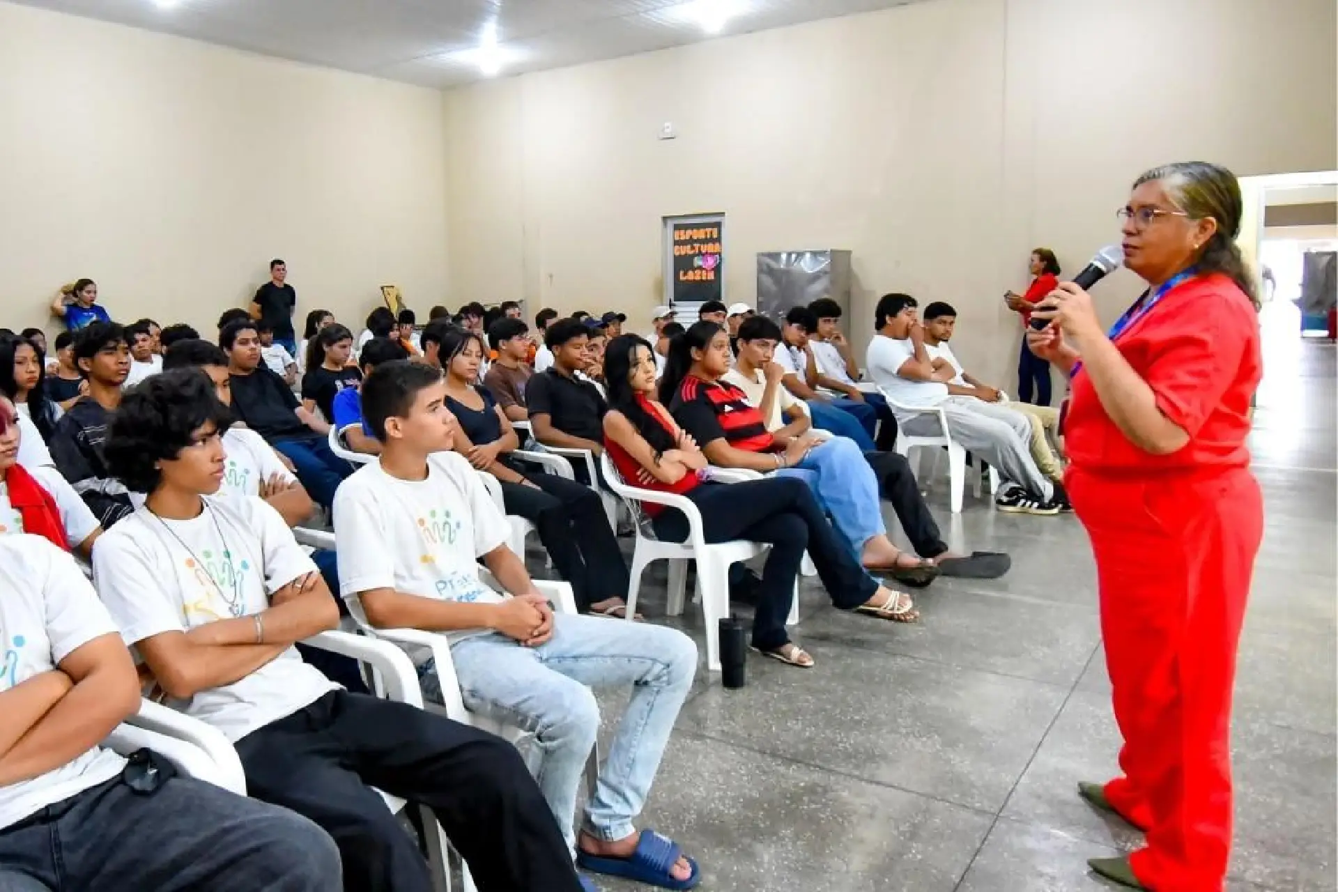 Projeto Crescer prepara jovens para o mercado de trabalho com apoio do Sebrae-RR