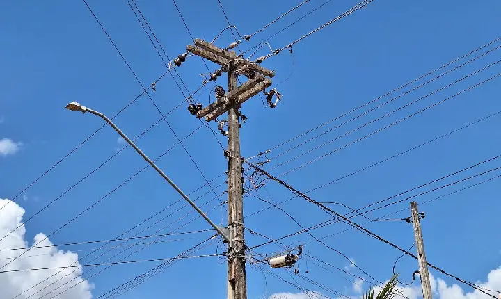 Roraima Energia fará manutenção preventiva em 11 municípios nesta semana