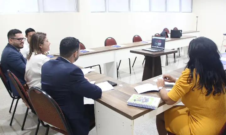 Roraima discute ensino indígena e prevenção de desastres