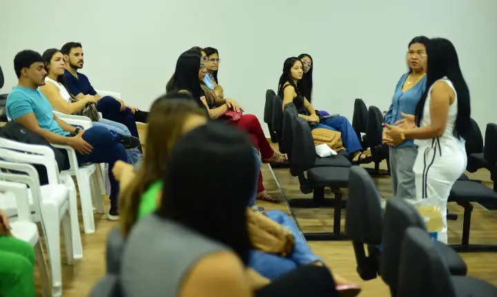 Seed capacita nutricionistas para fortalecer alimentação escolar na rede estadual