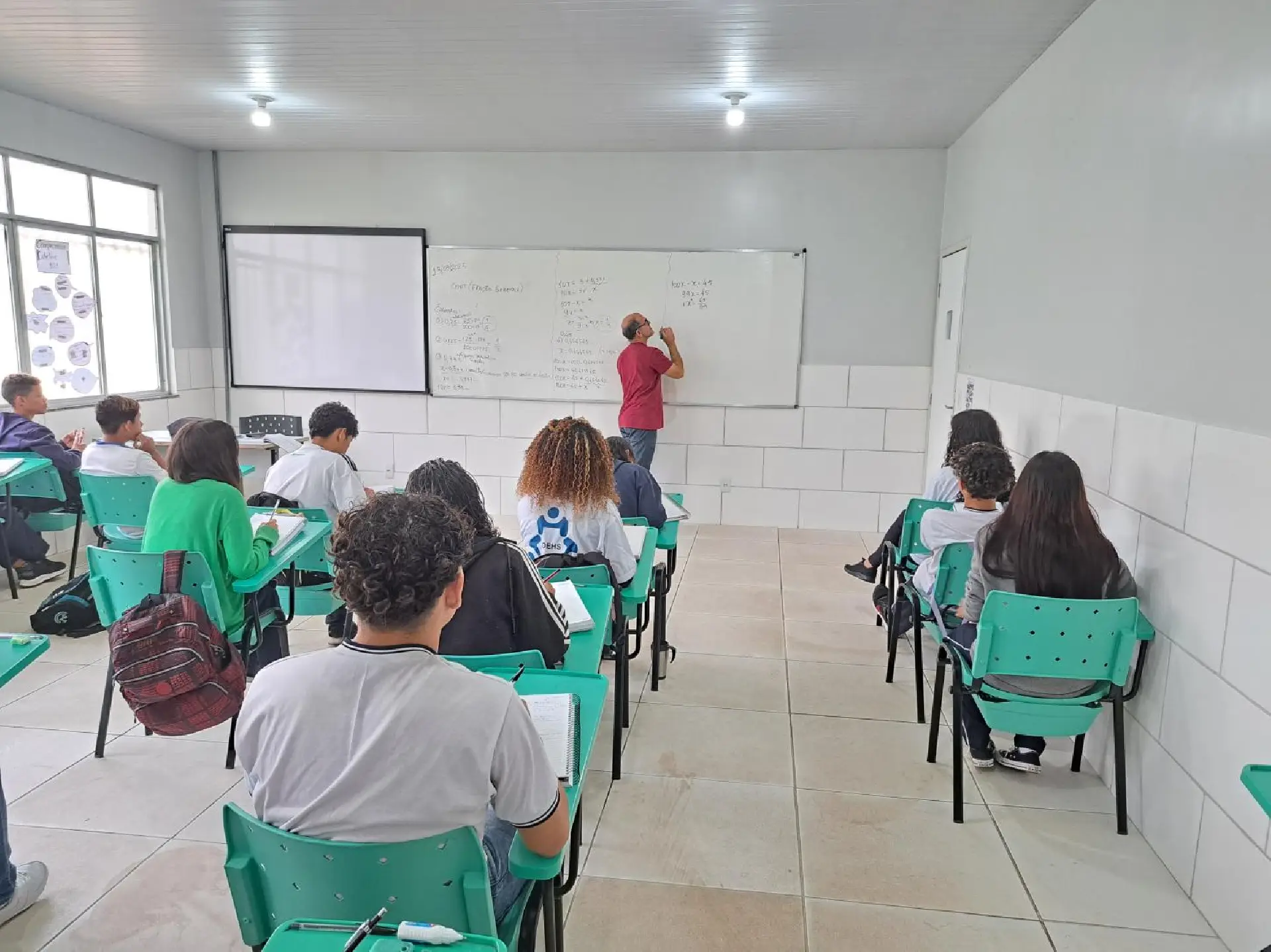 Seed convoca 51 profissionais aprovados em seletivo para atuação na rede estadual