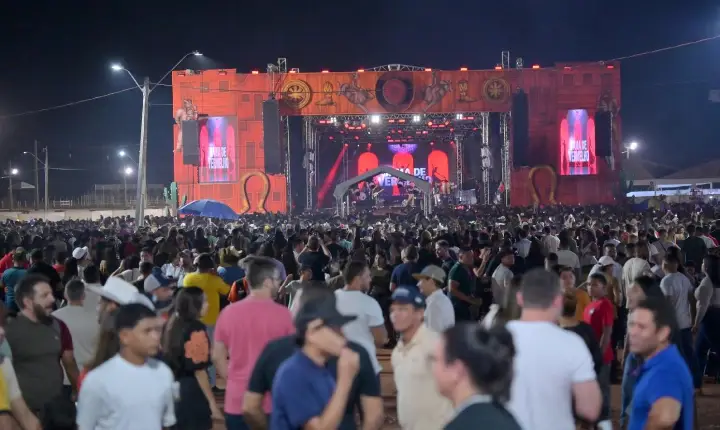 Segundo dia de festa reúne tradição, esporte e shows no Parque Dandãezinho