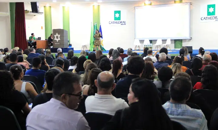 Seminário discute expansão e fortalecimento do modelo nas escolas da rede estadual