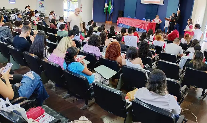 Uerr realiza palestras de prevenção ao HIV/Aids alusivas ao Dezembro Vermelho