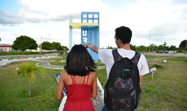 UFRR alerta aprovados no Sisu 2026 sobre prazos para envio de documentação e análise presencial de heteroidentificação