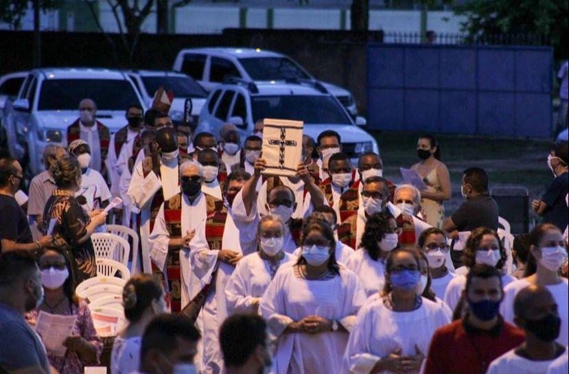 Igreja Católica celebra a Solenidade de Pentecostes com missa campal no Parque Anauá