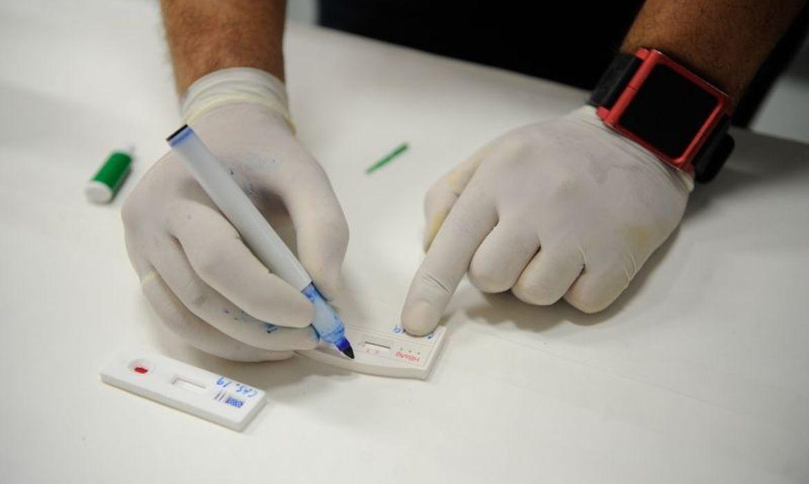 Dia Mundial das Hepatites: Brasil teve mais de 690 mil casos confirmados entre 1999 e 2020