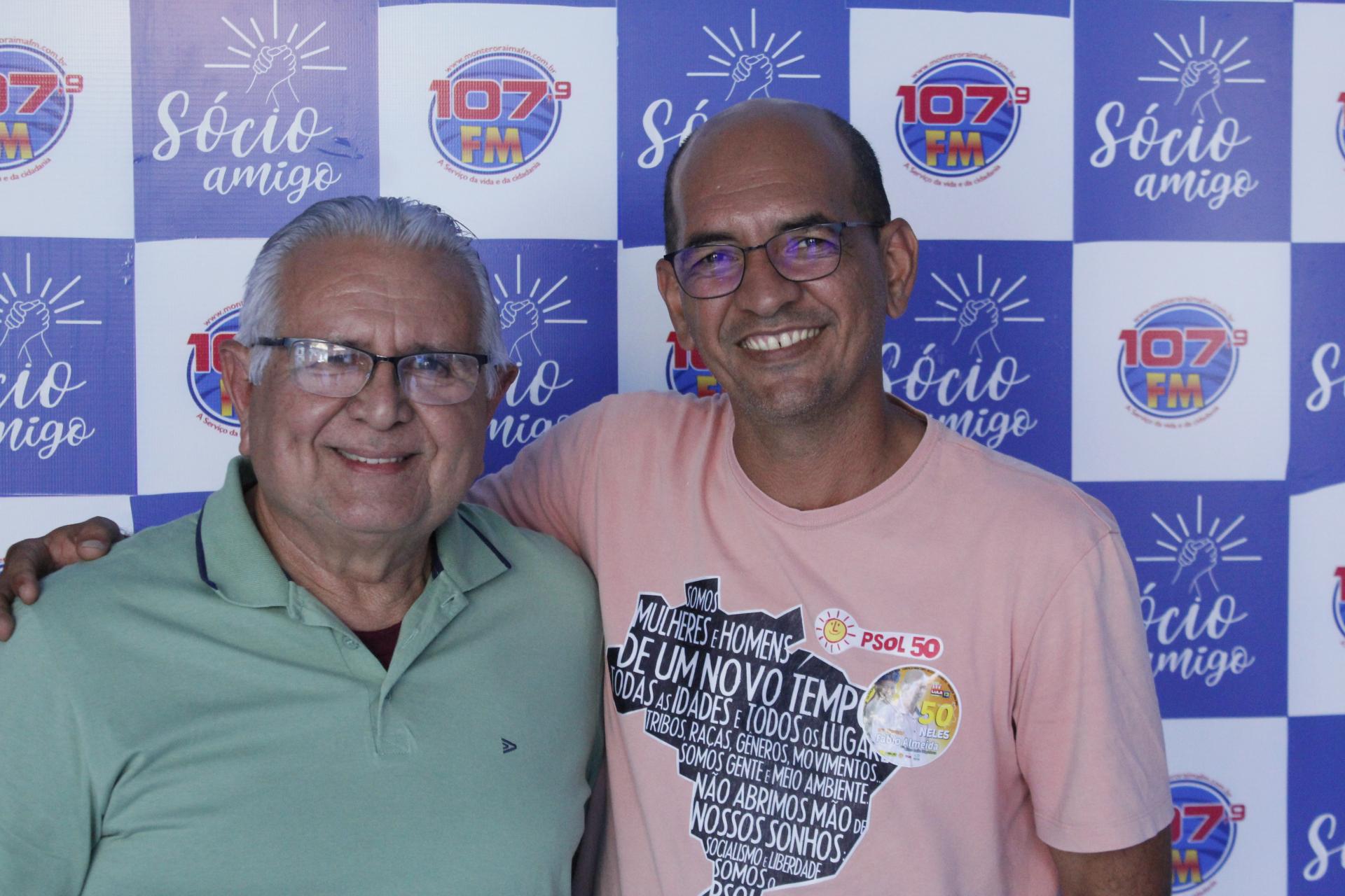 Candidato ao governo Fábio Almeida (PSOL) foi o primeiro na rodada de entrevistas da Monte Roraima FM