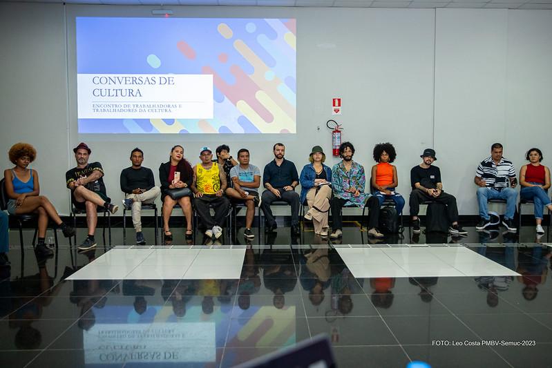 Artistas e entidades se reúnem para dialogar com a Prefeitura sobre um novo plano cultural para Boa Vista