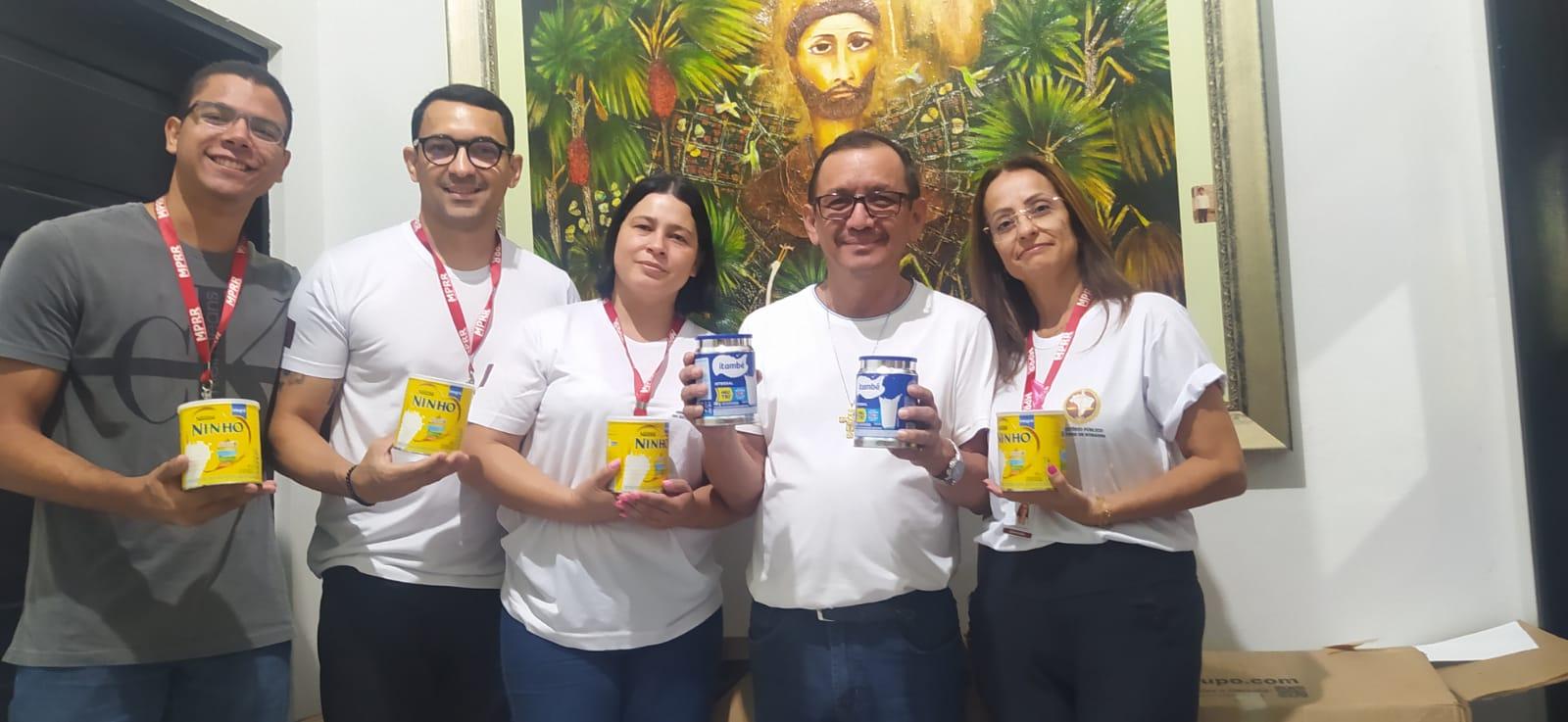 Igreja Nossa Senhora da Consolata recebe doação de leite em pó