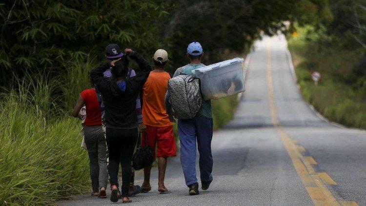 EUROPANA: Caritas Brasileira Lança Guia Essencial para Migrantes em Roraima