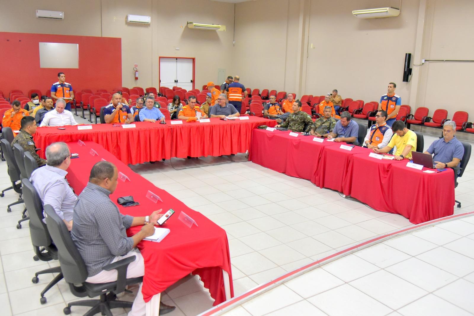 Governo do Estado define novas medidas de controle de danos da estiagem em Roraima