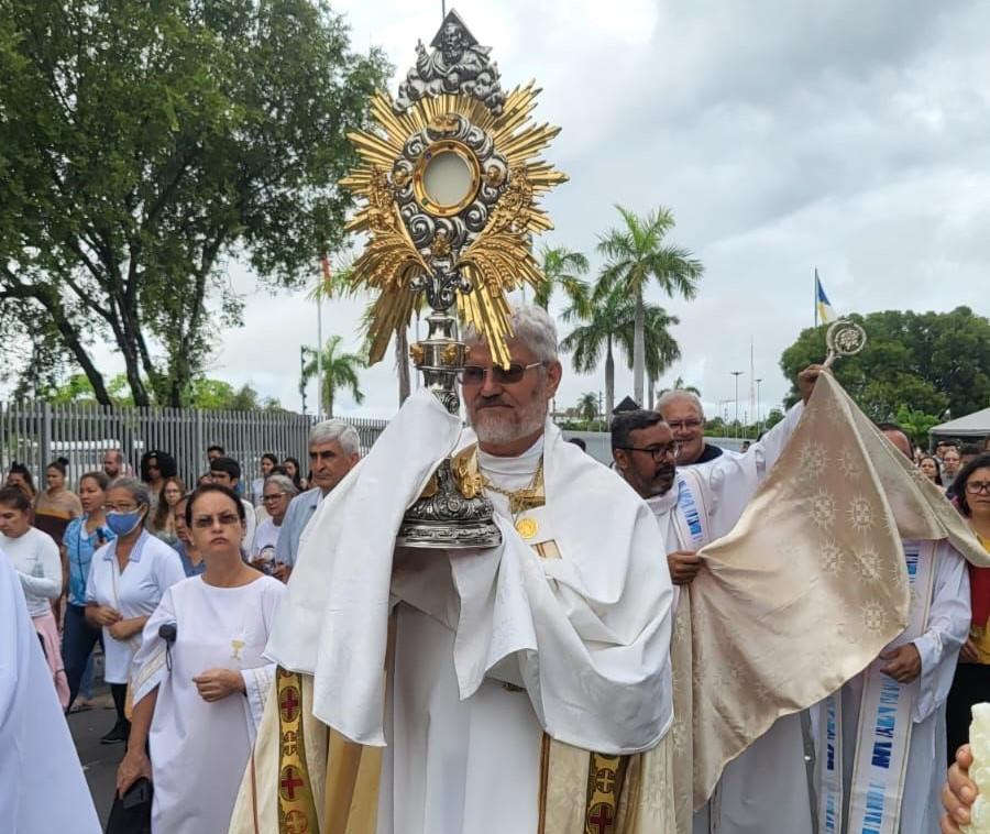 Igreja Católica celebra Corpus Christi com missas e procissões em Roraima