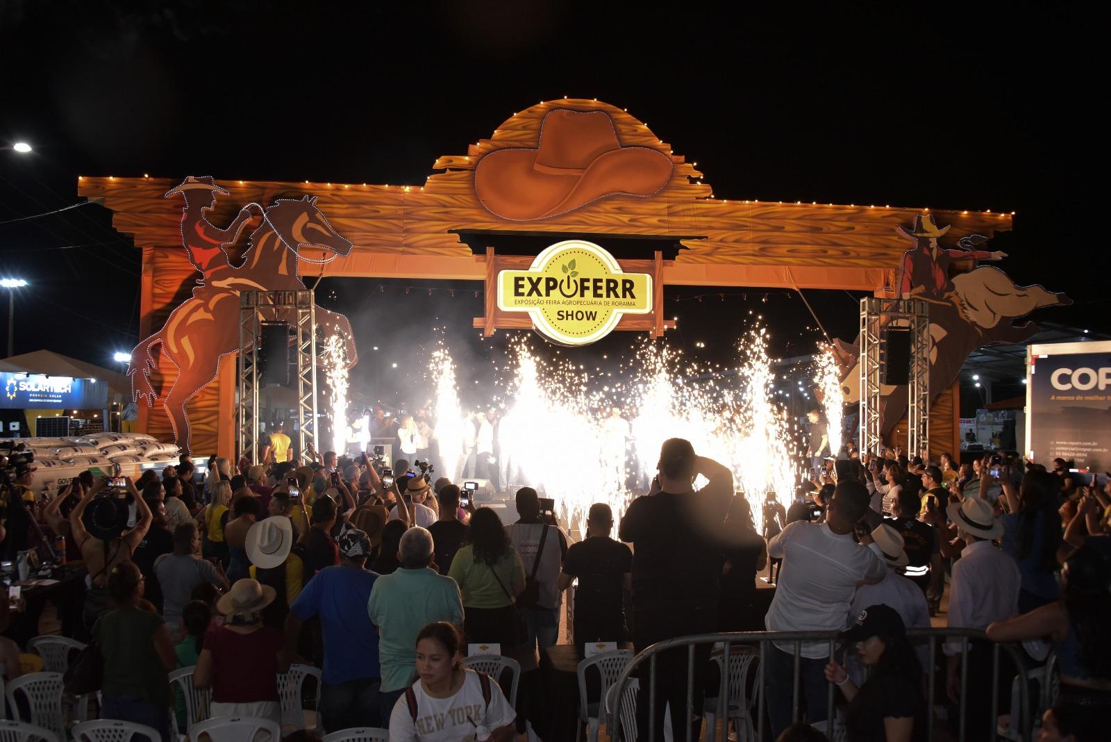 40 mil pessoas prestigiaram abertura da Expoferr show 2024