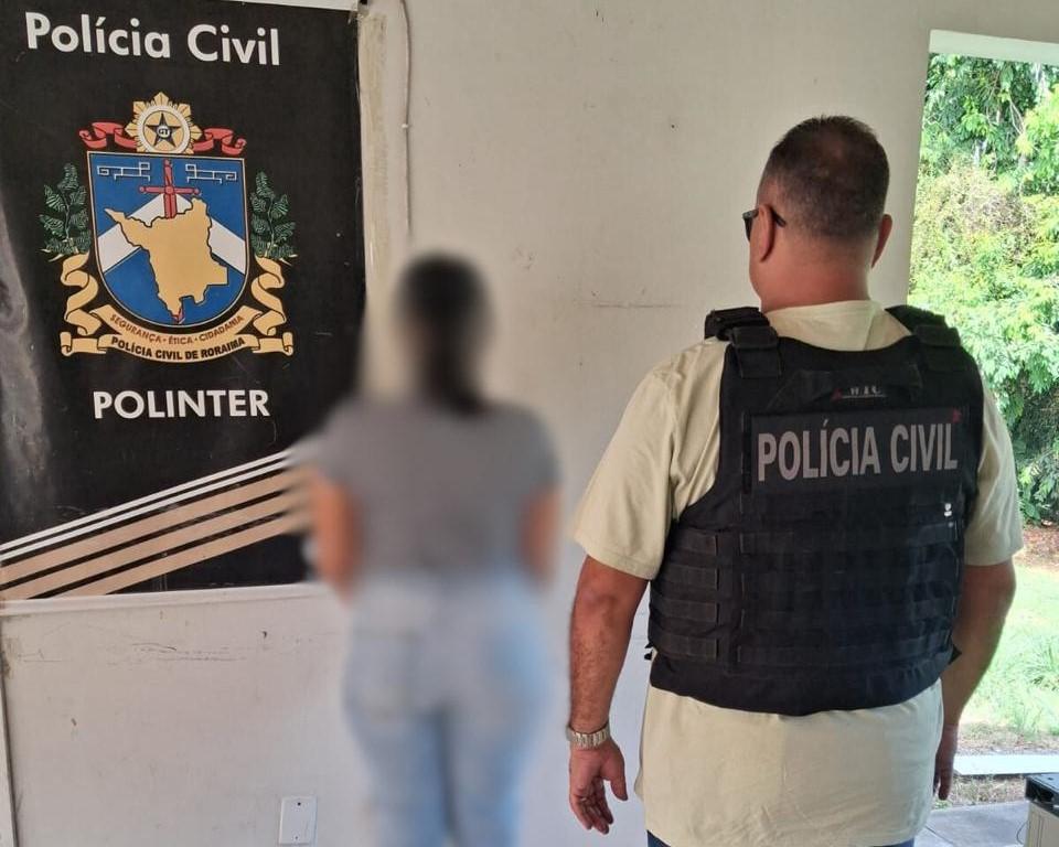 Mulher é presa por comunicação falsa de crime e perseguição contra professor universitário em Boa Vista