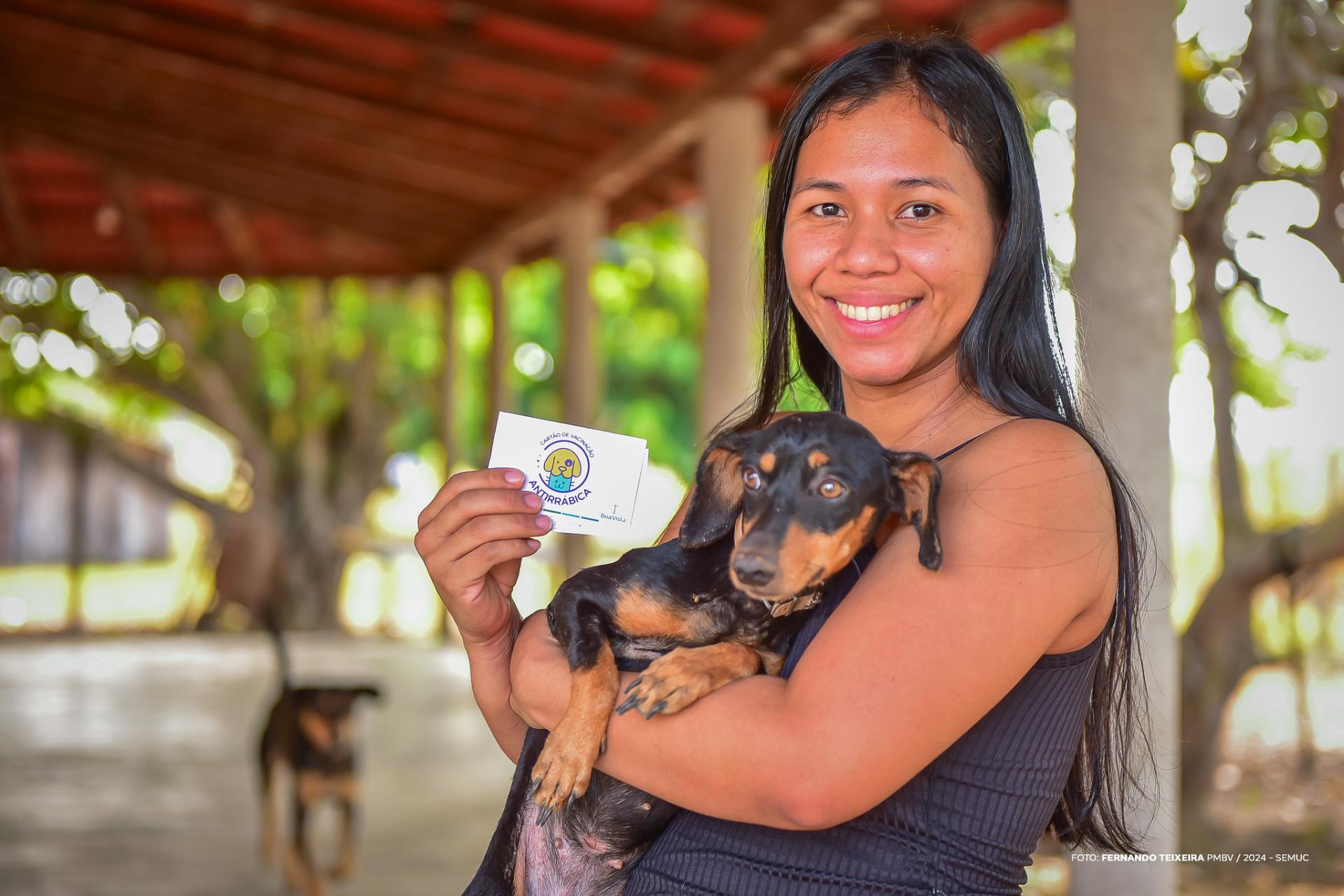 Prefeitura inicia vacinação contra a raiva em cães e gatos na zona rural de Boa Vista