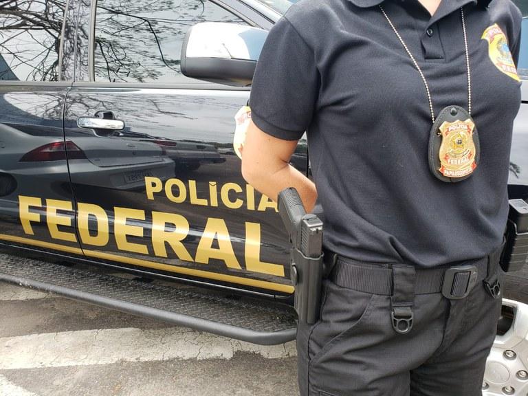Duas pessoas foram presas em flagrante por migração ilegal de estrangeiros no país