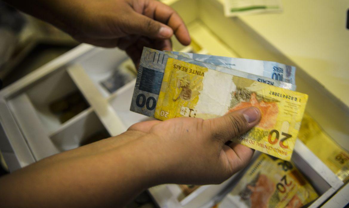 ‘Dinheiro esquecido’ em bancos soma R$ 8,69 bi, diz BC