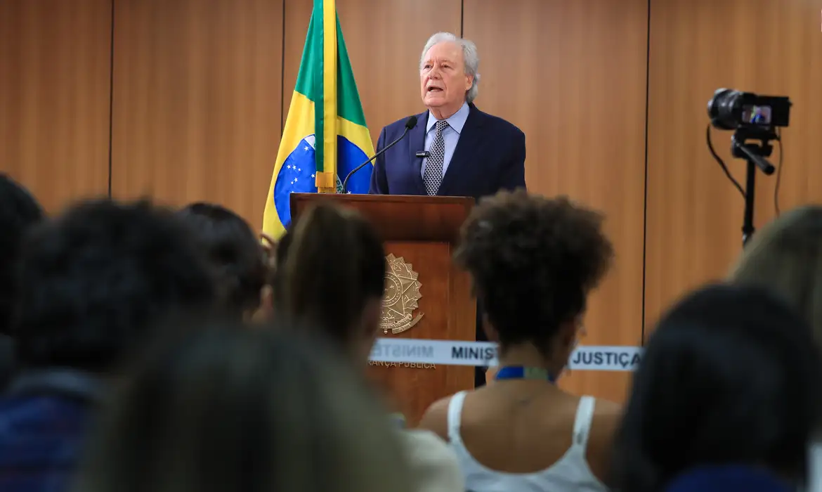 Governadores criticam mudanças na PEC da Segurança