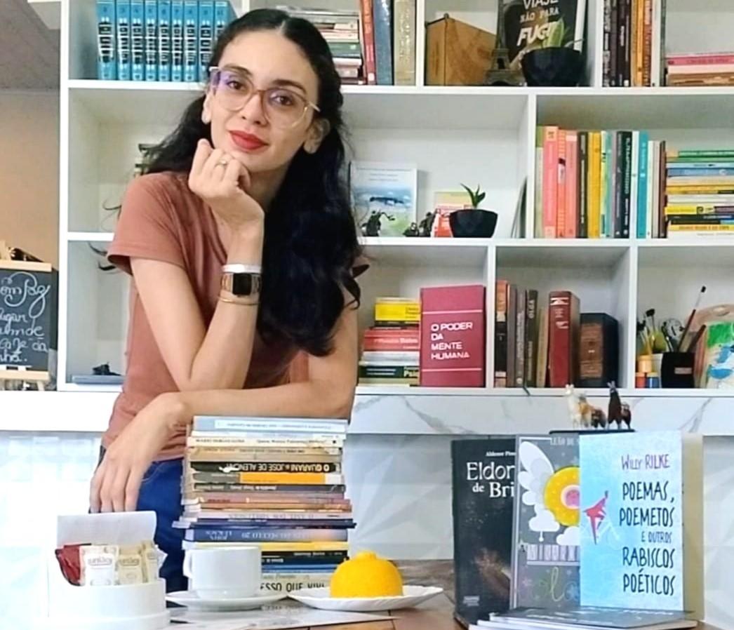 1ª Feirinha Literária de Roraima reúne escritores e leitores na Praça do Caimbé em evento cultural e interativo