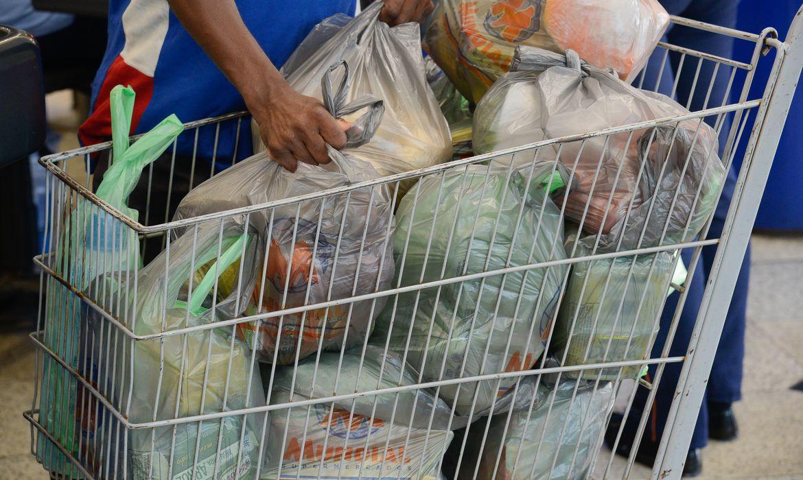 Cesta básica em Roraima tem queda e fecha março a R$ 645