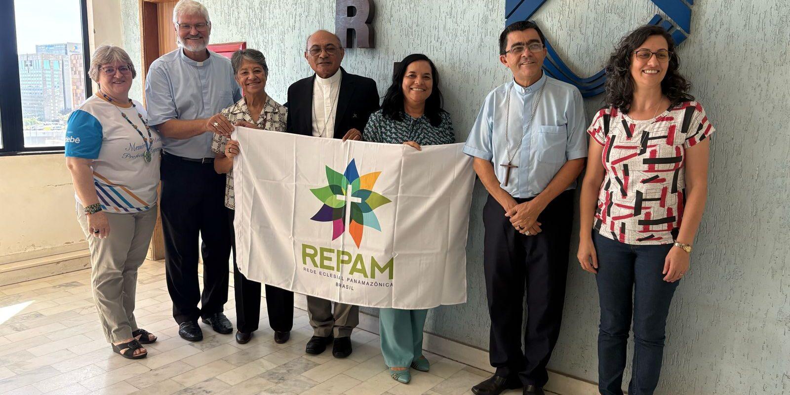 REPAM-Brasil e CRB fortalecem parceria em defesa da Amazônia