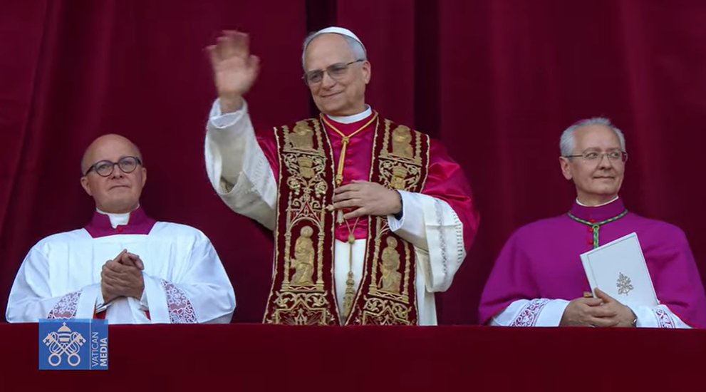 NOVO PAPA É ELEITO: CARDEAL ROBERT FRANCIS PREVOST TORNA-SE LEÃO XIV