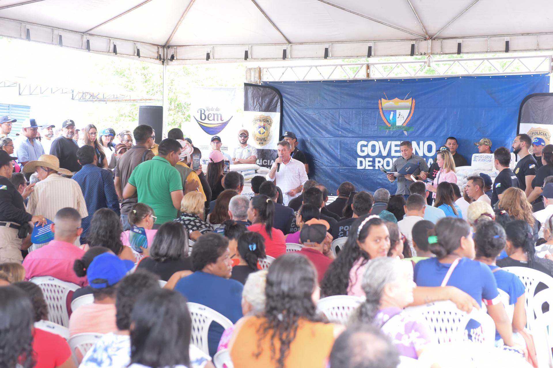 Roraima realiza entrega de 120 melhorias habitacionais em Rorainópolis.