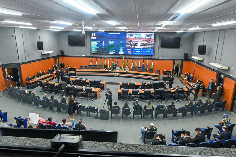 ALE-RR aprova PEC que antecipa aposentadoria de policiais civis mulheres em Roraima