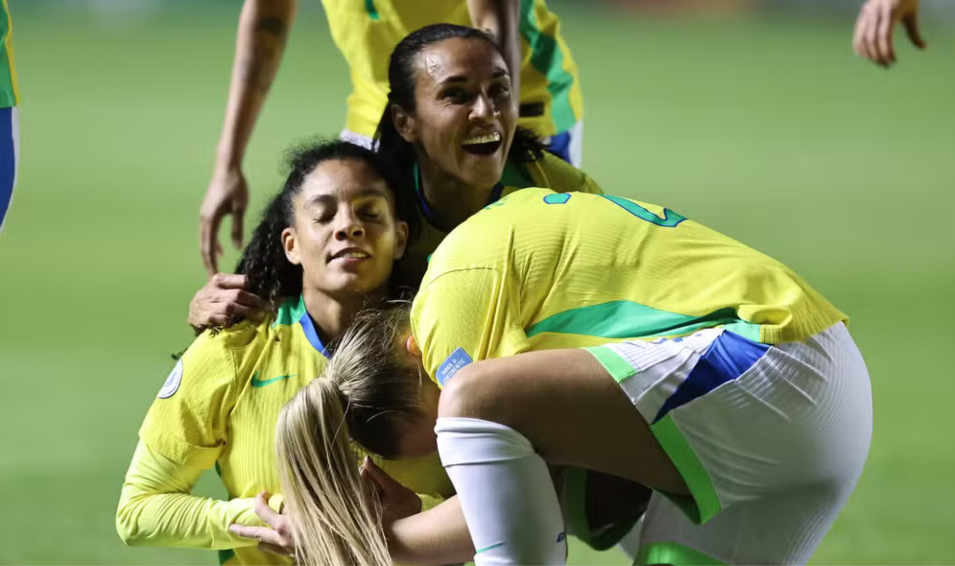 Análise: Brasil muda jogo com bola parada e mantém seriedade contra o Paraguai na Copa América