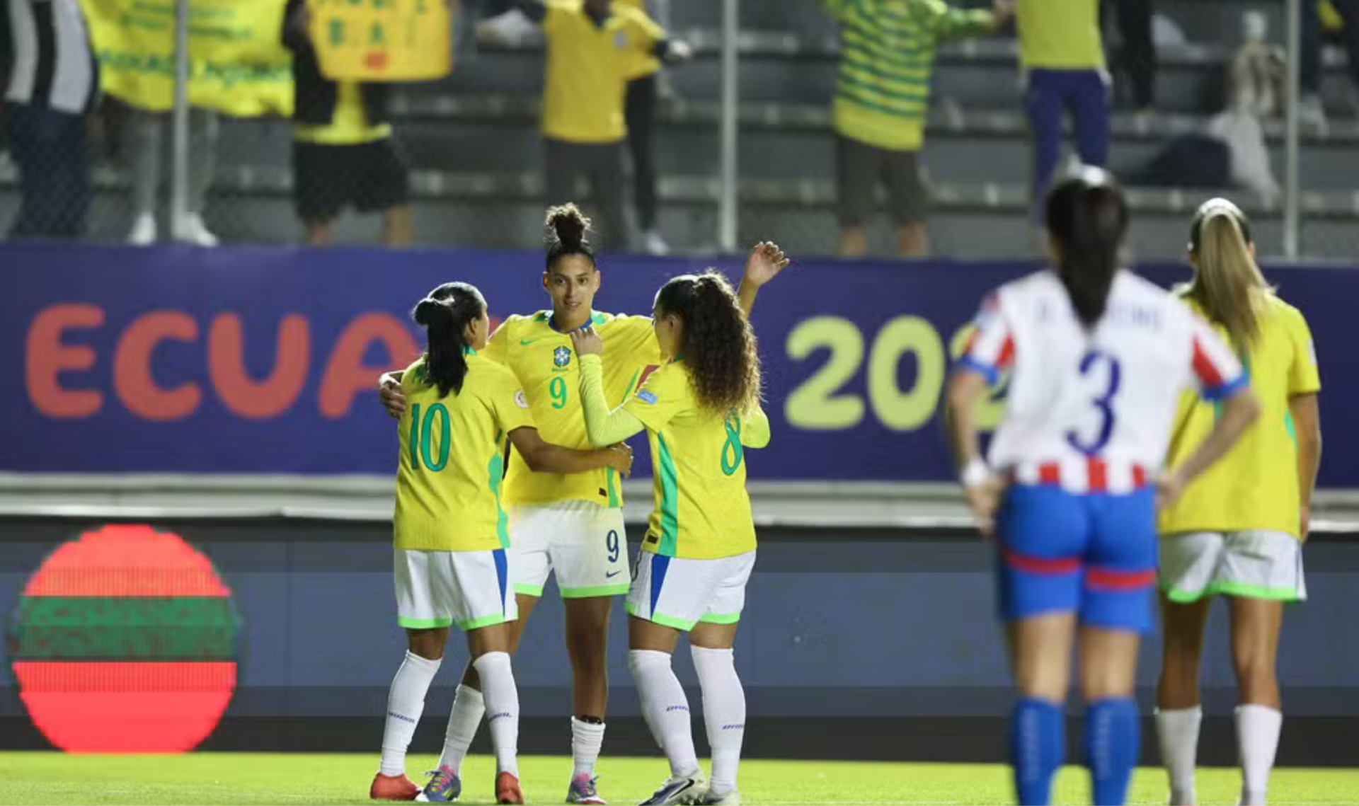 Arthur Elias elogia Brasil na goleada contra o Paraguai: