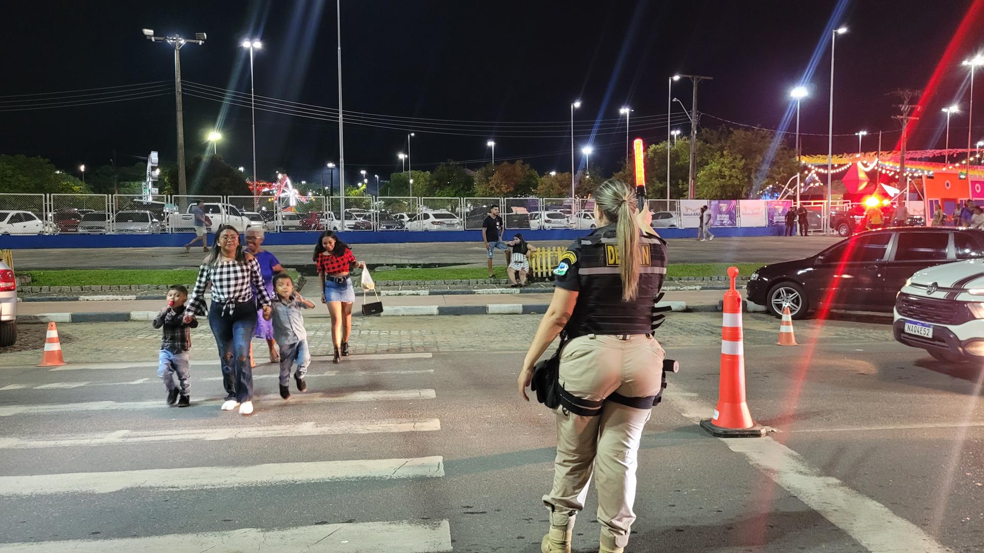 Detran-RR reforça segurança no trânsito durante São João no Parque Anauá