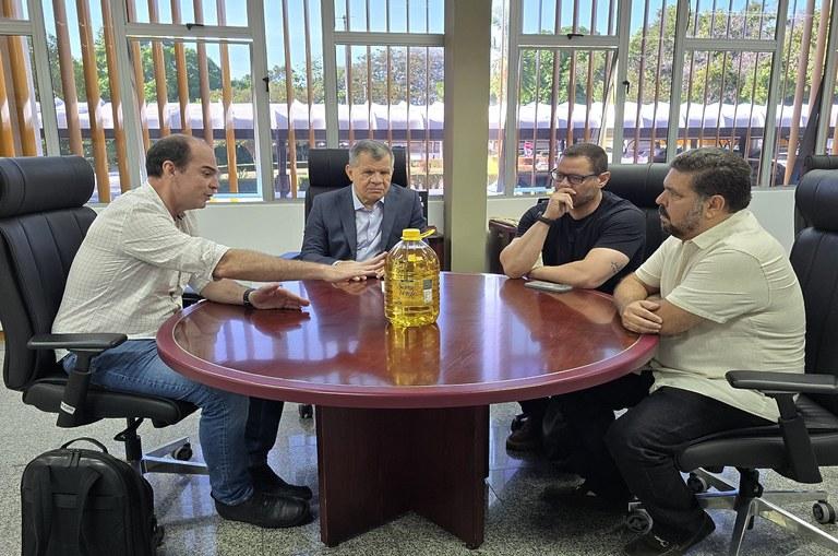 Empresa roraimense apresenta novo óleo refinado à SUFRAMA.