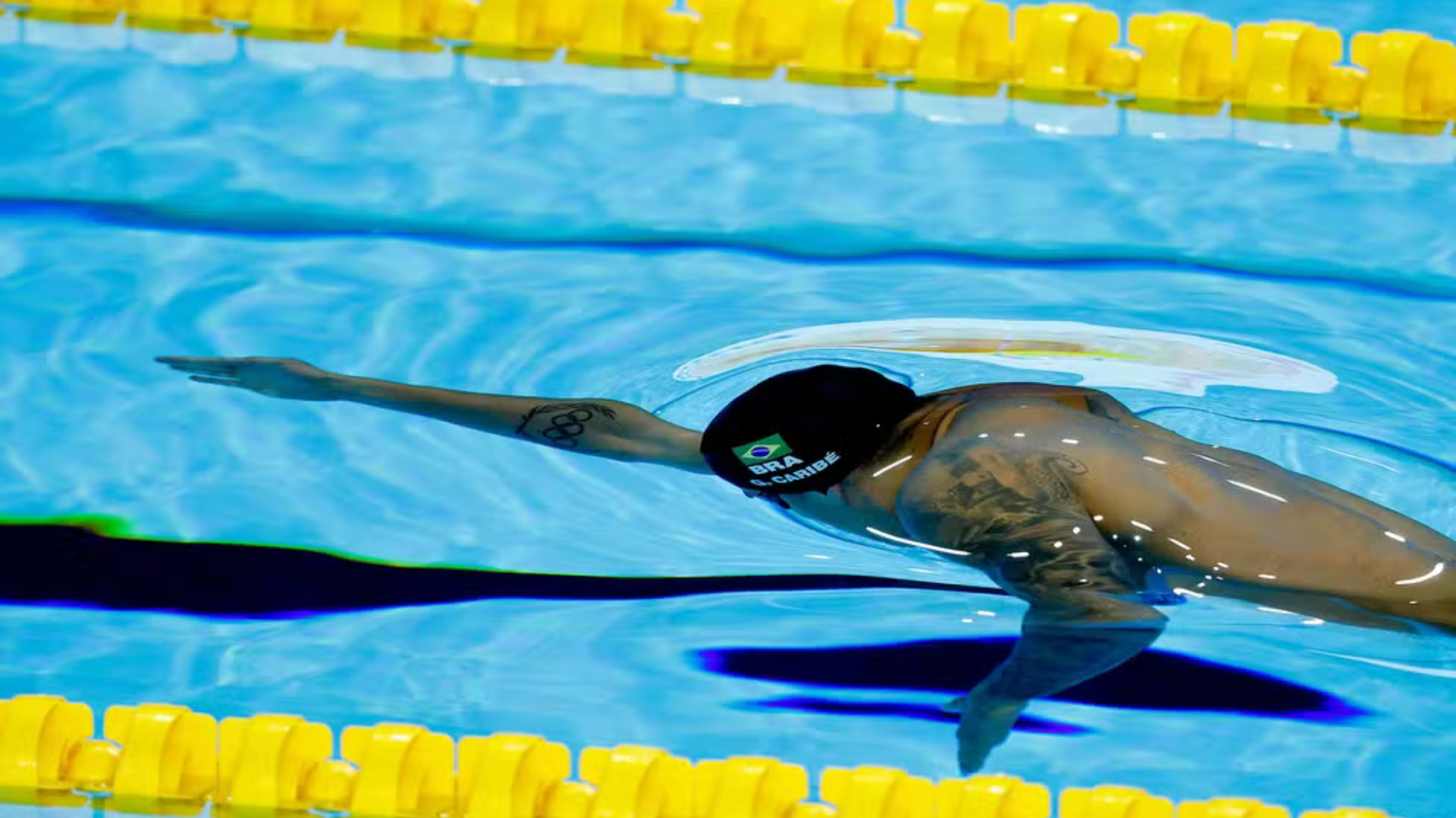 Guilherme Caribé vai à final dos 100m livre no Mundial de natação