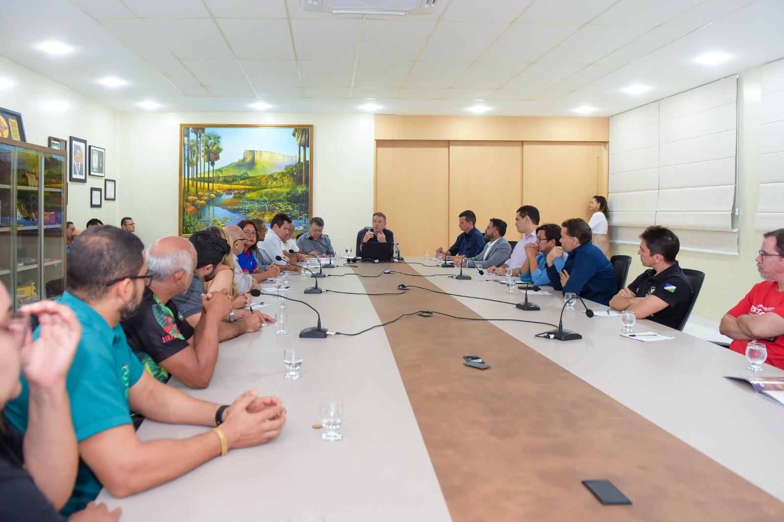 Governo concede revisão anual de 5% aos servidores estaduais