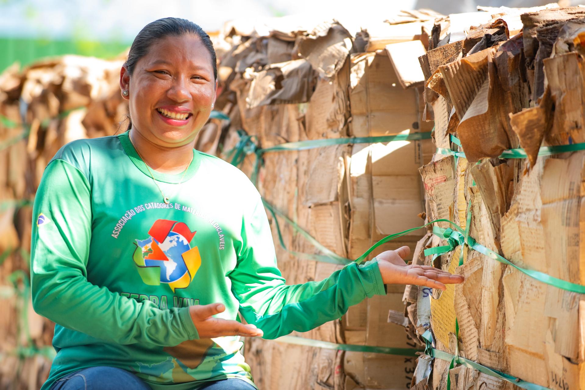 Mulheres de Boa Vista ganham destaque em conferência internacional sobre reciclagem