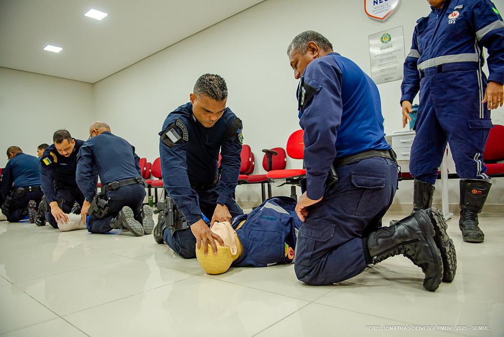 Samu BV capacita agentes da Guarda Municipal em primeiros socorros