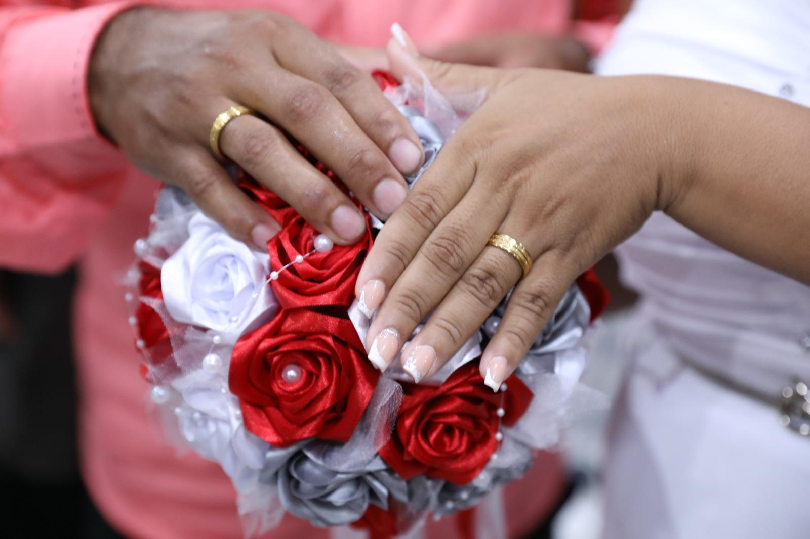 Casamento coletivo da DPE-RR celebra união de 121 casais migrantes nesta sexta-feira