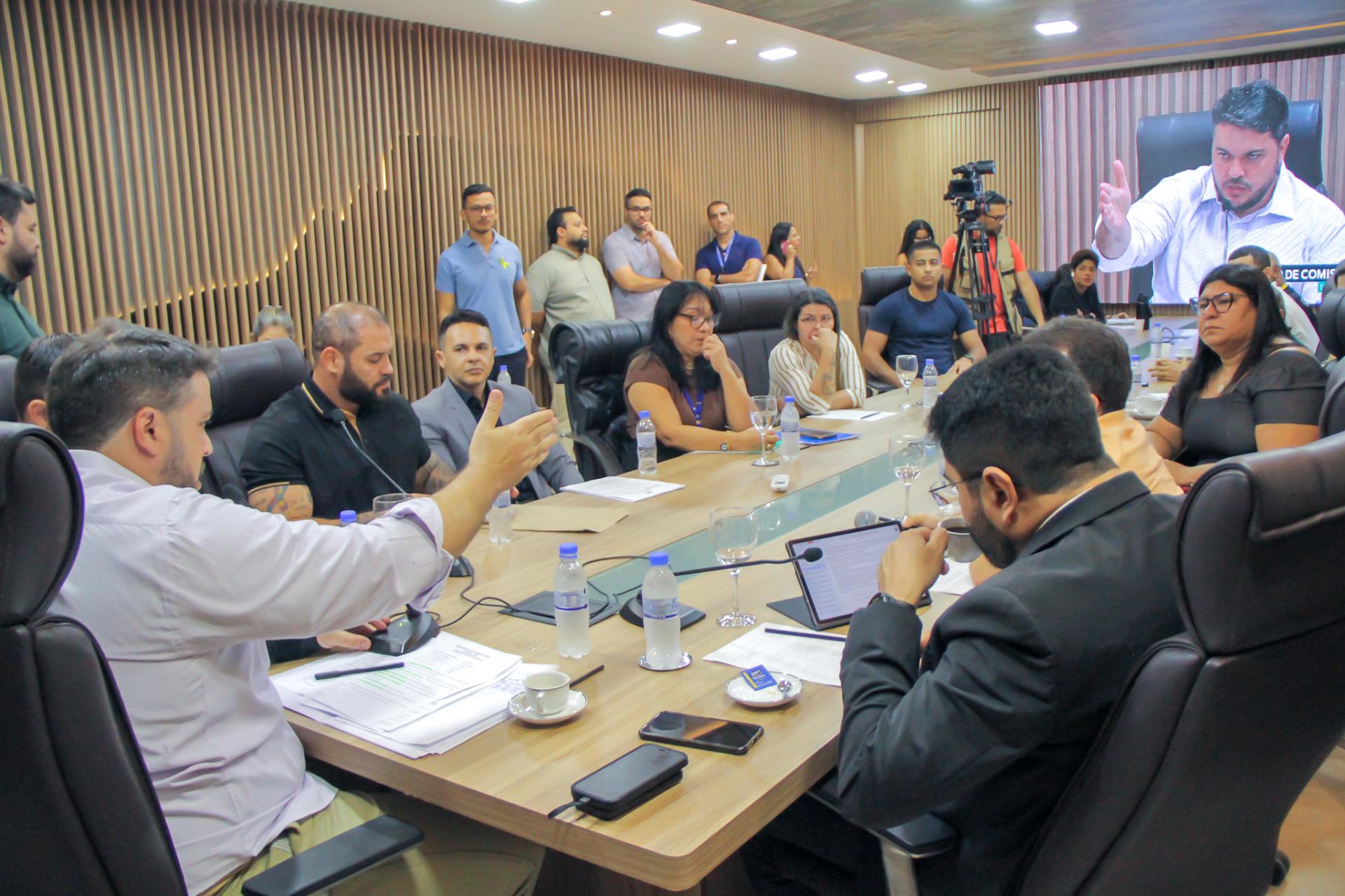 Comissão de Saúde estuda proposta para progressão de servidores da Sesau