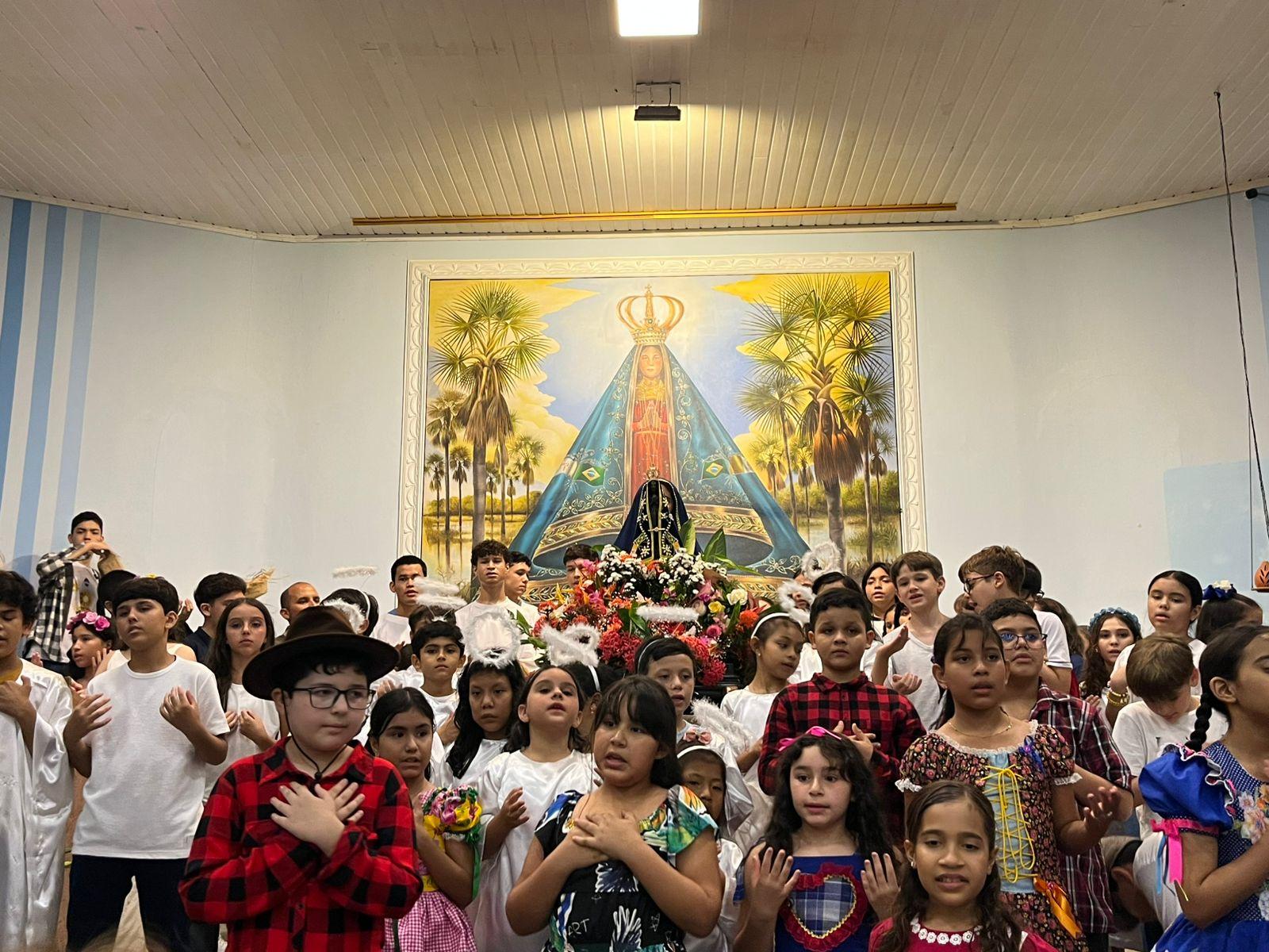 Festejos de Nossa Senhora Aparecida iniciam com celebração emocionante em Boa Vista