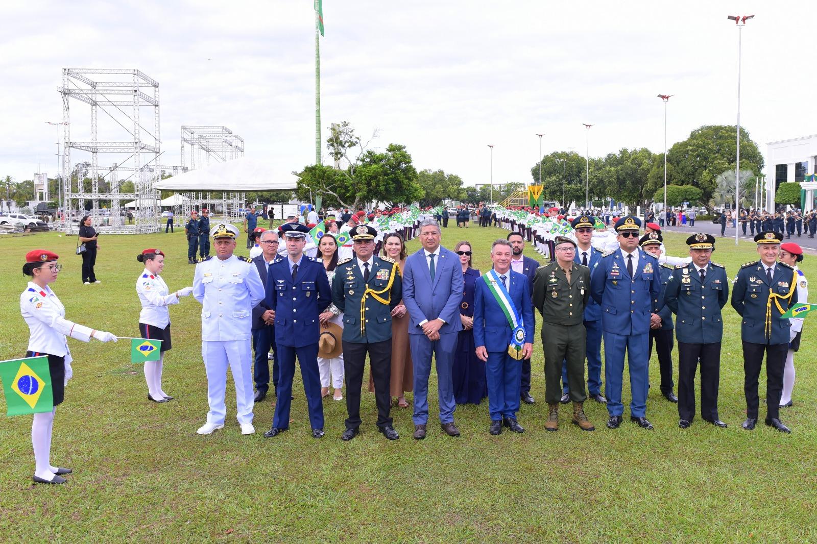 Governo de Roraima abre Semana da Pátria 2025 com solenidade no Centro Cívico
