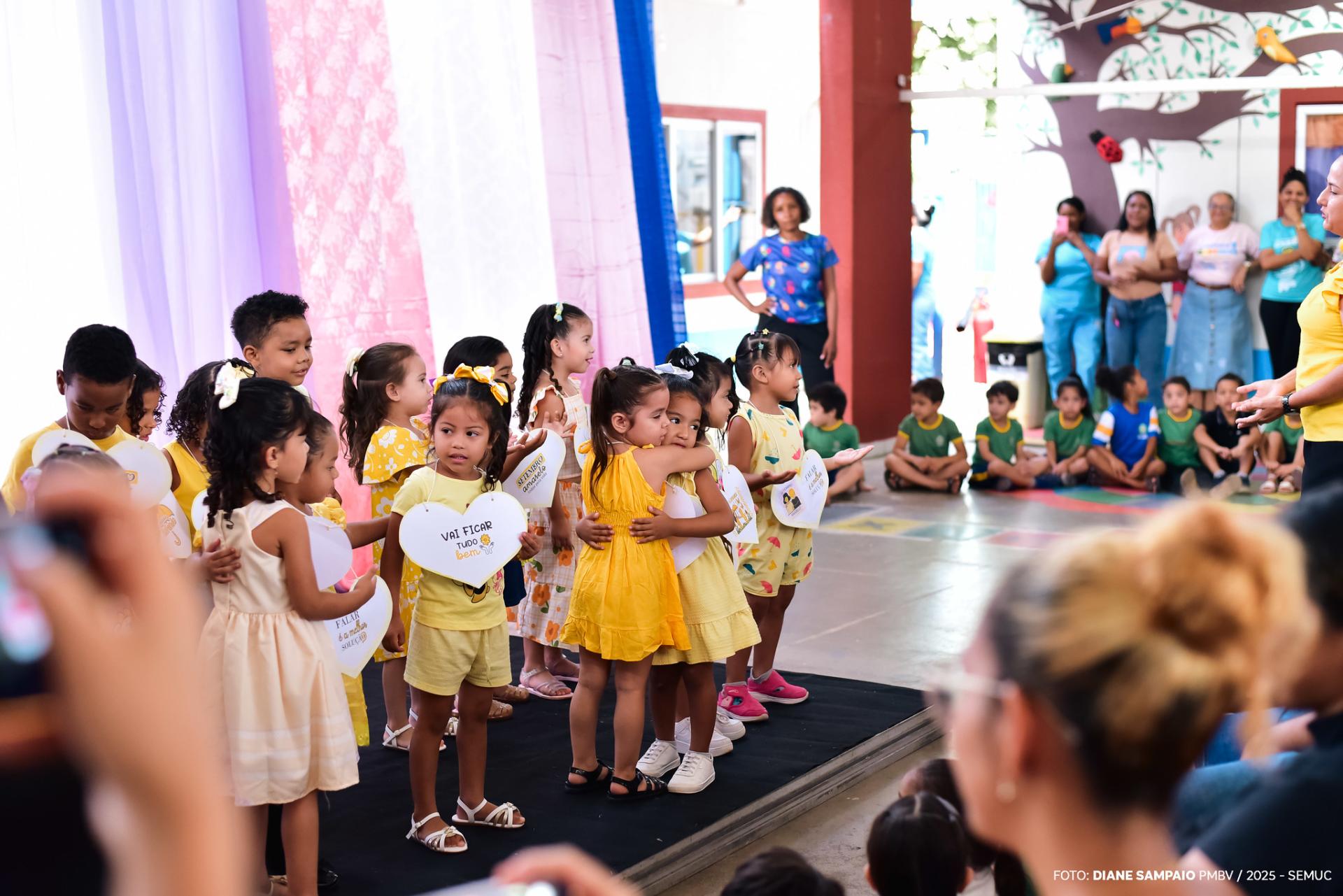 Famílias e escolas resgatam a alegria de brincar