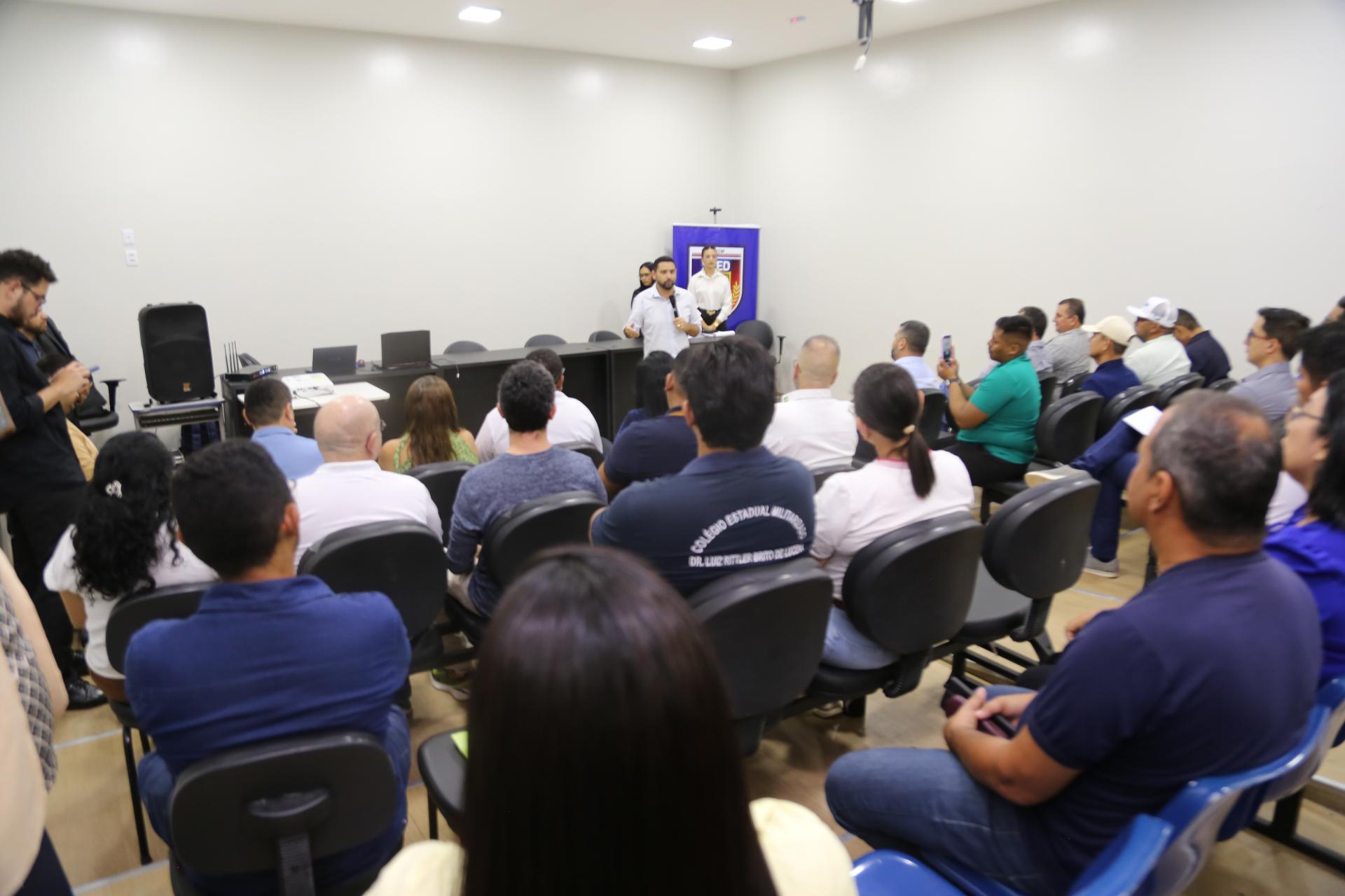 Seed e Ferox lançam curso de instrutores do projeto “Xadrez na Escola”