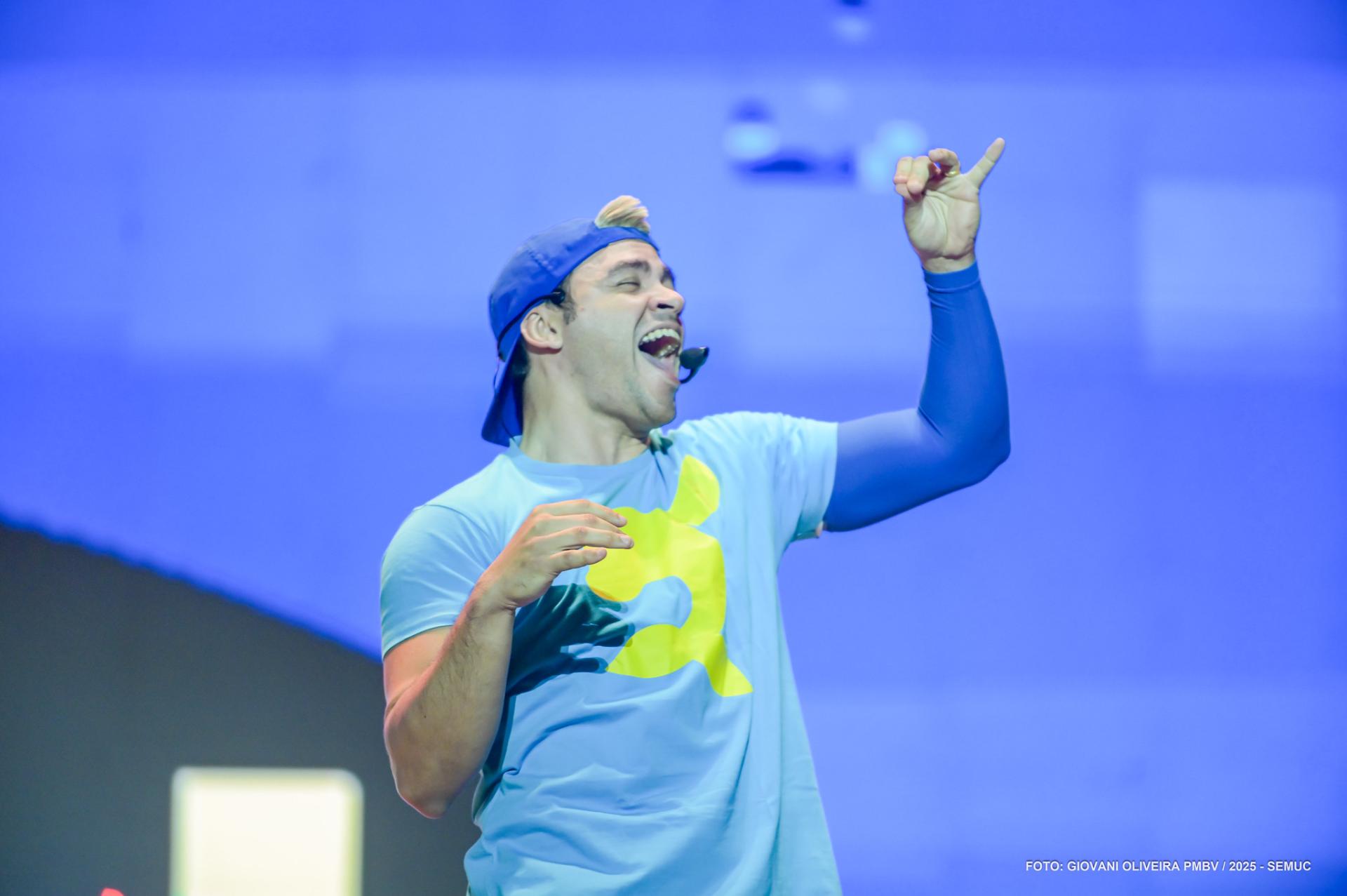 Show de Luccas Neto marca o encerramento do Festival no Parque do Rio Branco