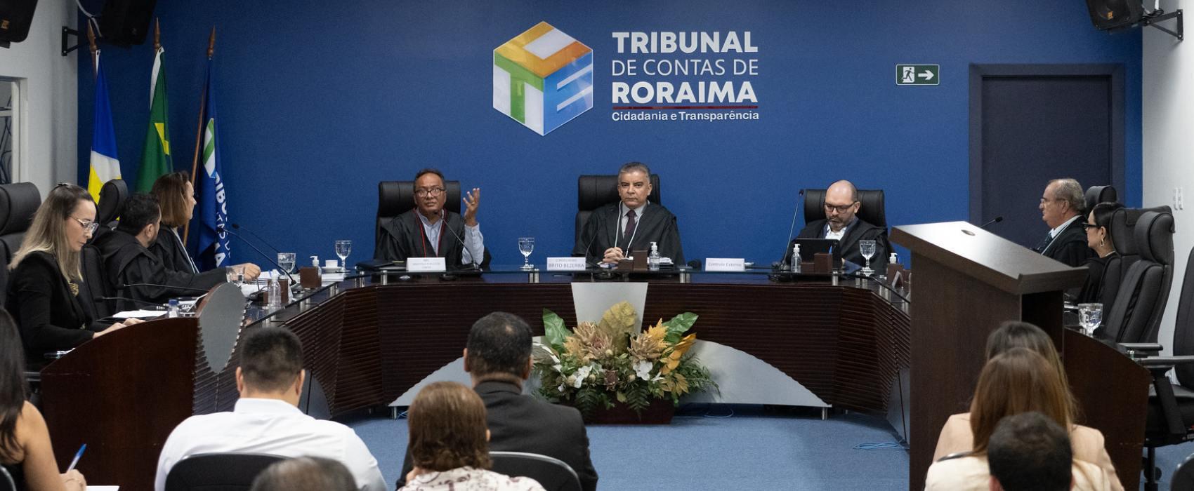 TCE-RR emite parecer prévio com ressalvas das contas estaduais e municipais